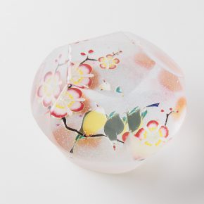 出展作家 藤井友梨香 出展作家 藤井友梨香